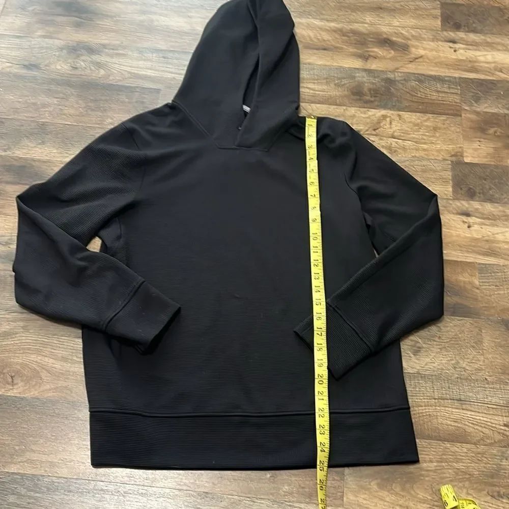 Lululemon black pullover. Medium - Picture 2 of 5